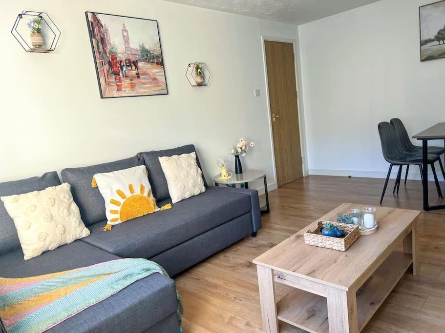 Cosy & Modern Flat In Islington- 15 Minute Walk From Emirates Stadium Daire Londra Dış mekan fotoğraf